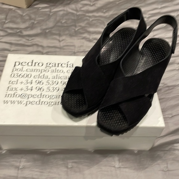 Pedro Garcia Wedge Sandal - Picture 2 of 4